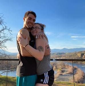 Meet your Posher, Sarah elisabeth